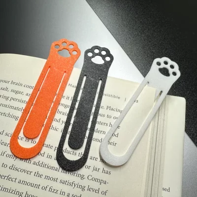Cat paw Bookmark